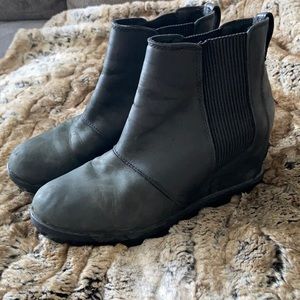 Women’s Joan of the Arc Sorel Booties